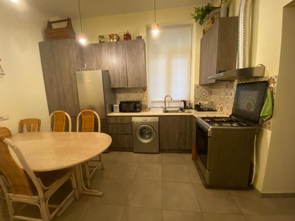 Nice Loft On Uznadze Street Tbilisi Luaran gambar