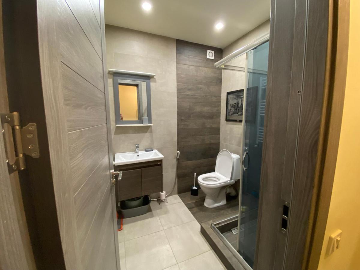 Nice Loft On Uznadze Street Tbilisi Luaran gambar